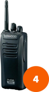 Kenwood portofoon set van 4, incl. oortjes.